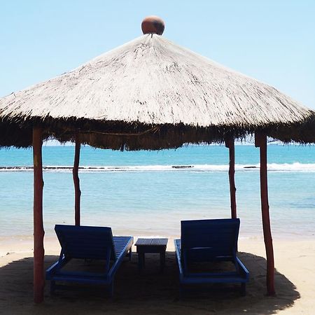 Hotel Robinson Plage โลเม ภายนอก รูปภาพ