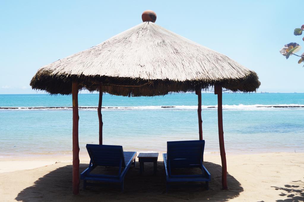 Hotel Robinson Plage โลเม ภายนอก รูปภาพ