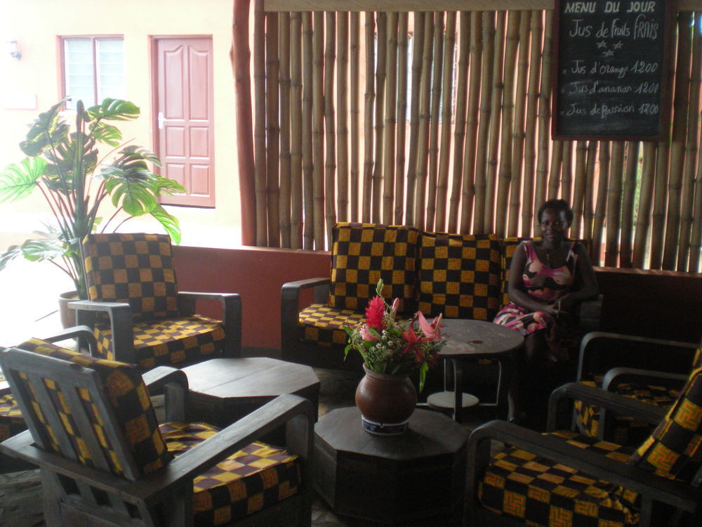 Hotel Robinson Plage โลเม ภายนอก รูปภาพ